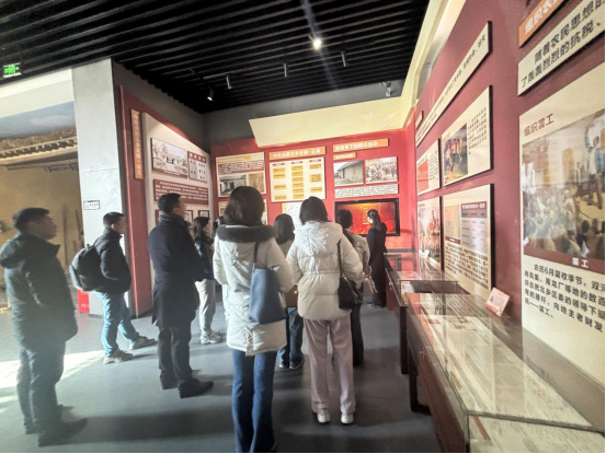 下载 (1)